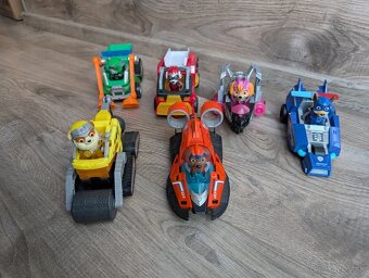 Labkova Patrola/Super Labky, zakladna, lod - 2