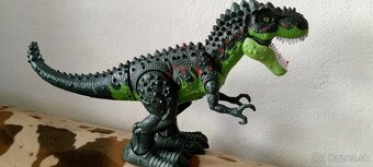 chodiaci velký dinosaurus - 2