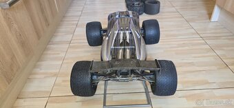 Traxxas Erevo 1:8 - 2