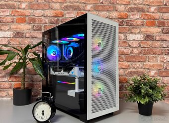i9 13900KF\32GB\RX 7800XT\SSD\1000W Zdroj - 2