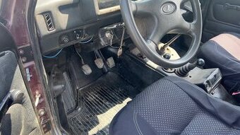 Predam lada niva 1.7 lpg 2008 - 2