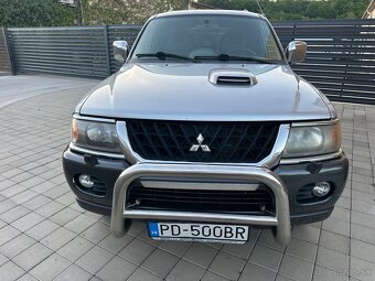 Mitsubishi Pajero Sport 2.5 TD GLX - 2