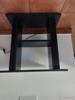 Stolik pod akvarium - 2