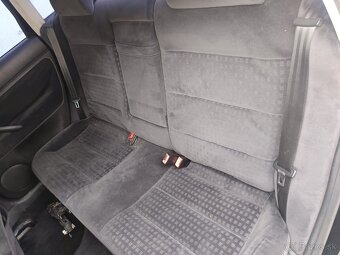 Volkswagen Passat B5.5 sedačky - 2