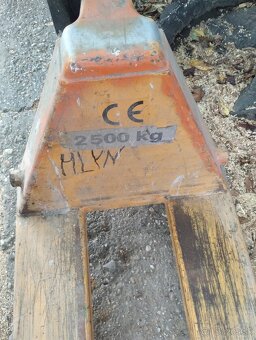 Paletový vozík 2500kg - 2