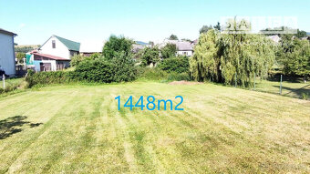 stavebný pozemok v strede obce Kosorím o rozlohe 1448m2 - 2