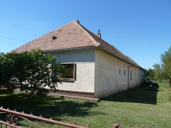 Predaj, dom, pozemok, usadlosť, Rastislavice - 2