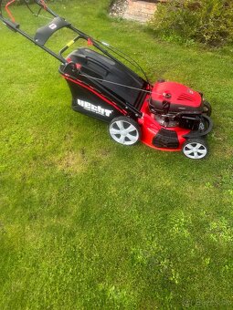 Benzinová kosačka Hecht - 2