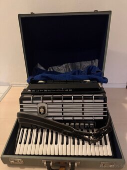 Akordeón WELTMEISTER S5 - 2