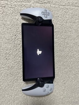 Playstation Portal - 2