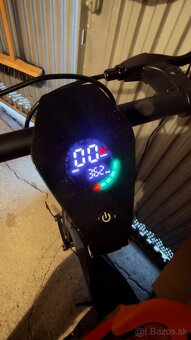Predám elektrokolobezku Sencor Scooter S80 - 2