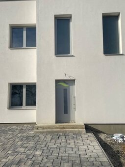 Novostavba z kvalitných materiálov - v stave HOLODOM - 235.0 - 2