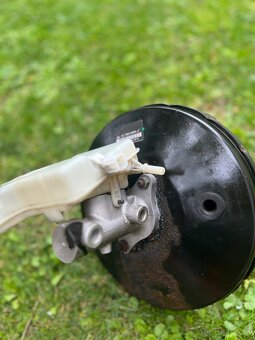 Mazda 3 BK posilňovač bŕzd - 2