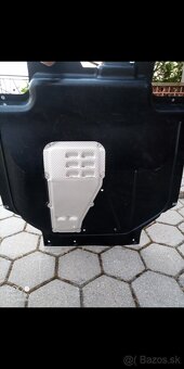 Podvozkovy kryt motoru Fiat Freemont - 2