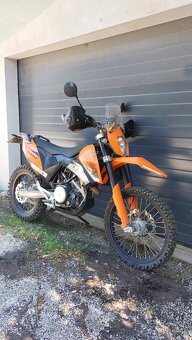 KTM 690 - 2