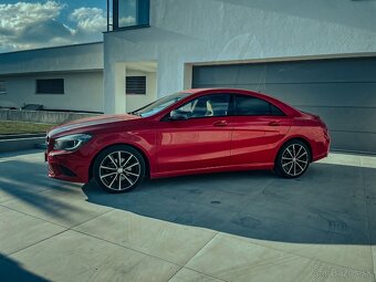 MERCEDES-BENZ CLA 180 AMG line - 2