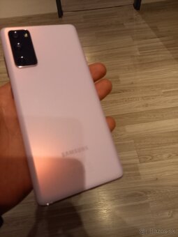 Samsung S20 - 2