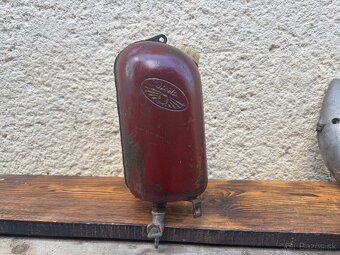 Nádrž jawa 550 - 2