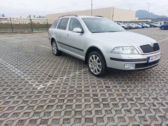 Škoda octavia 2 combi Laurin&Klement 4x4 - 2