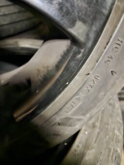 BMW 5x120 235/45 R17 - 2