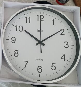 TEESA – nástenné hodiny - 2