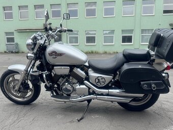 Honda VF 750 C Magna - 2