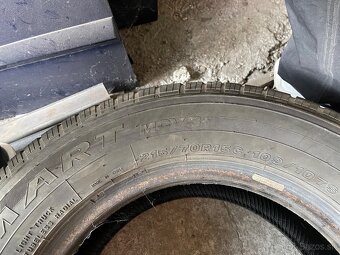Maxxis MCV3+ 215/70R15C - 2