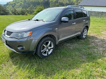 SUV Mitsubishi Outlander 2,2DI-D, 4x4, Manuál, 2008 - 2