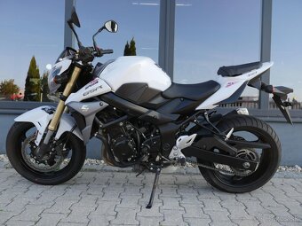 Suzuki GSR 750 ABS - 2