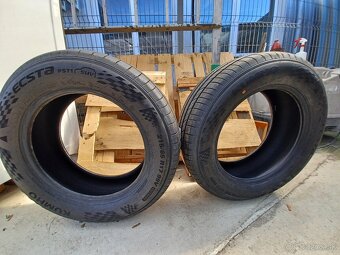 KUMHO ECSTA 215/65R17 - 2