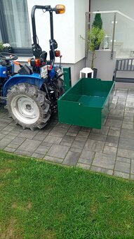 Transportný box manuálne sklápateľný za malotraktor - 2
