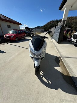 Honda PCX 123 - 2