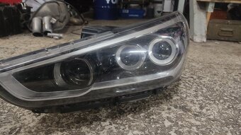 Predám ľavé predné svetlo na Hyundai i30/N - 2