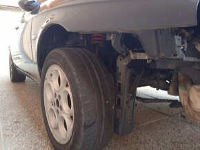 Alfa Romeo 156 2.5 V6 - 2