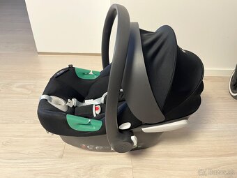 Vajíčko CYBEX + základňa - 2