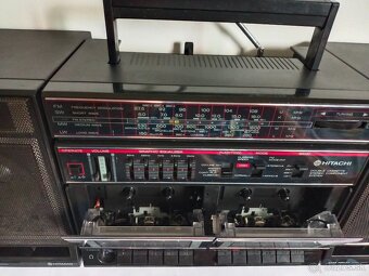 Hitachi TRK 540 E, radiomagnetofon retro kazeťák - 2