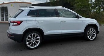 Škoda Karoq 1.5tsi—2019-180tis km—interiér Sportline - 2