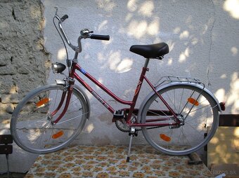 Predám dievčenský bicykel - 2