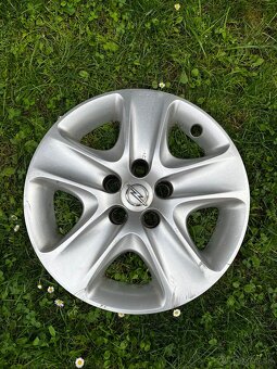 Puklice Opel R16 3ks - 2