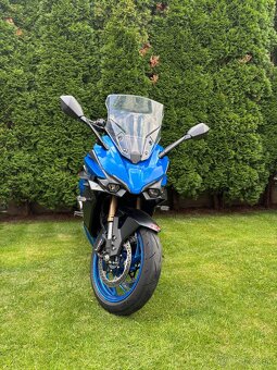 Suzuki GSX-S 1000GT - 2