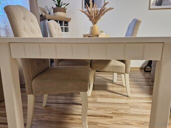 Jedálensky stôl - 2