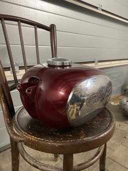 Palivová nádrž Jawa 250/350 panelka - 2