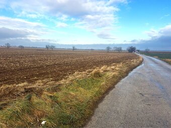 CASMAR RK ponúka na predaj pôdu v katastrálnom území Zvončín - 2