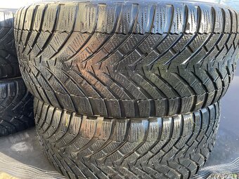 Zimné pneumatiky 235/55R17 - 2