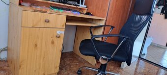 Pc stolik s led osvetlenim - 2