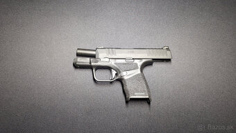 Predám HS H11 Hellcat - 2