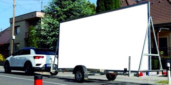 Mobilný billboard - 2
