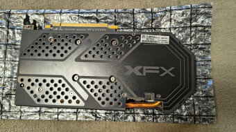 AMD Radeon RX 560 - 2