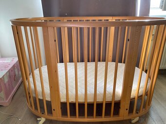 Postieľka STOKKE - 2