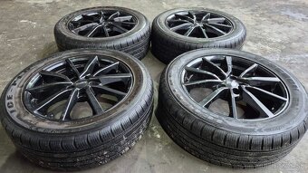 škoda Superb 215/55 R17 sada kolies - 2